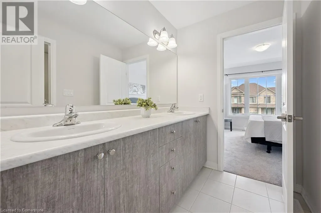 445 ROBERT WOOLNER Street