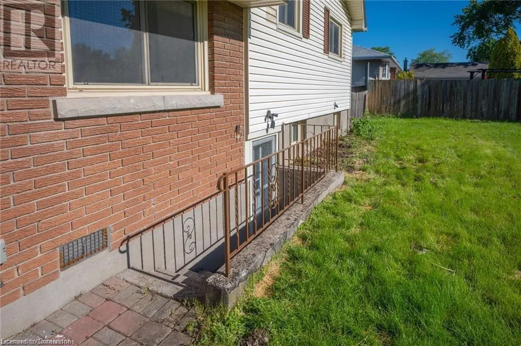 245 MARSHALL Avenue
