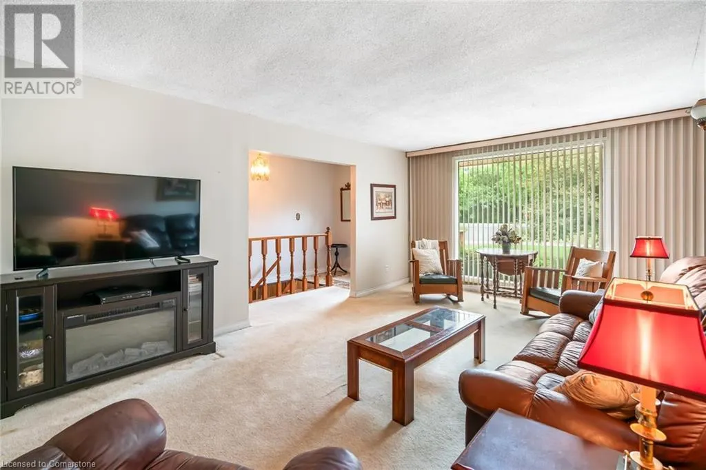 15756 NIAGARA Parkway