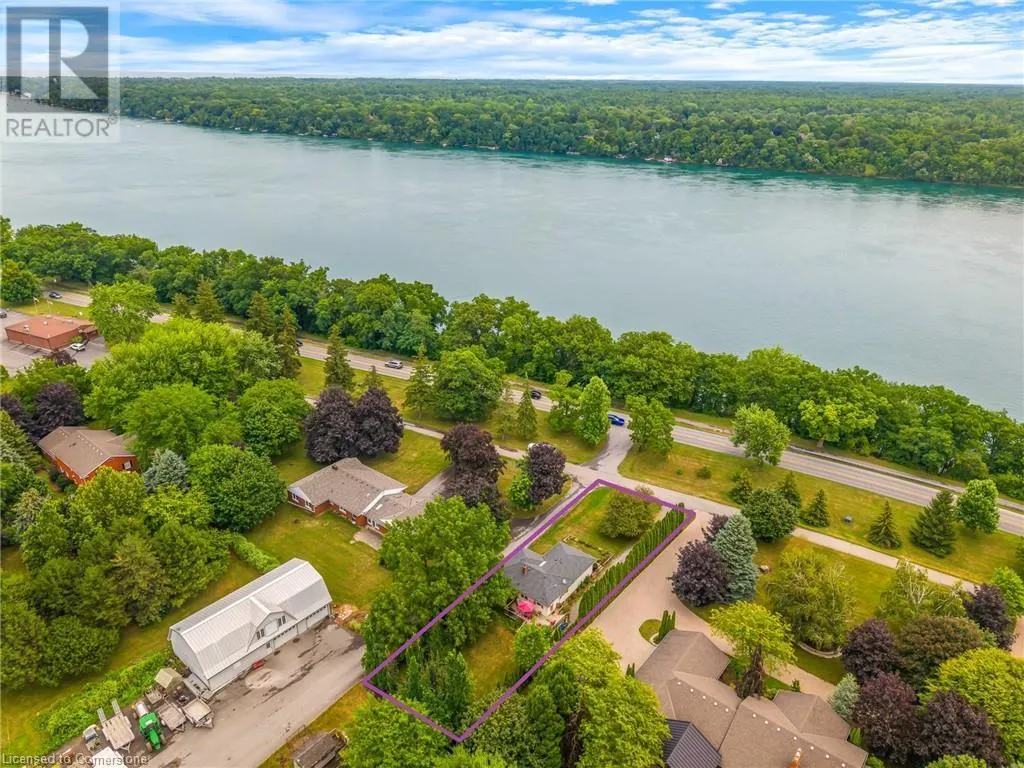 15756 NIAGARA Parkway