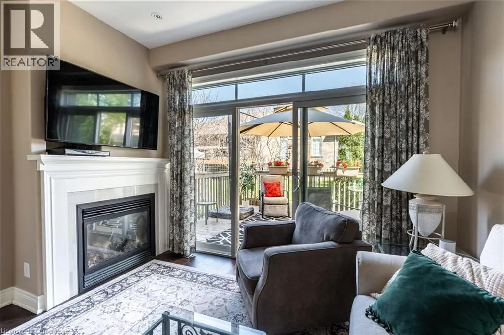 6186 DORCHESTER Road Unit# 106, #106