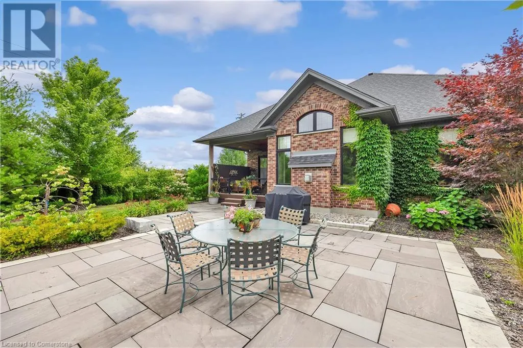 585 REGAL Place