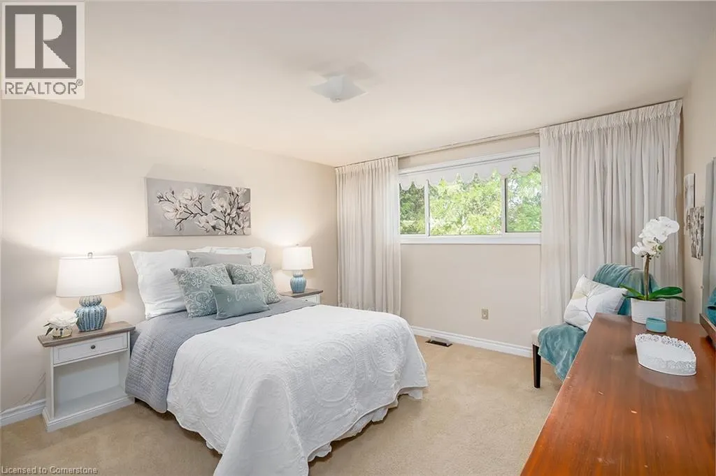 231 BARRYMORE Court