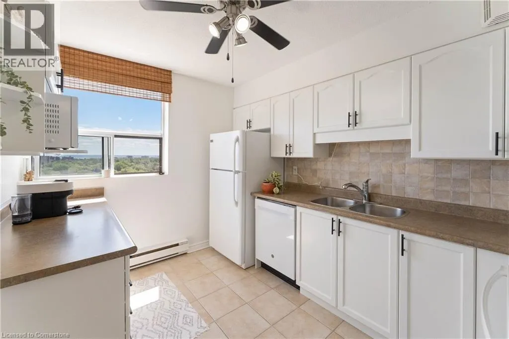 700 DYNES Road Unit# 1103, #1103