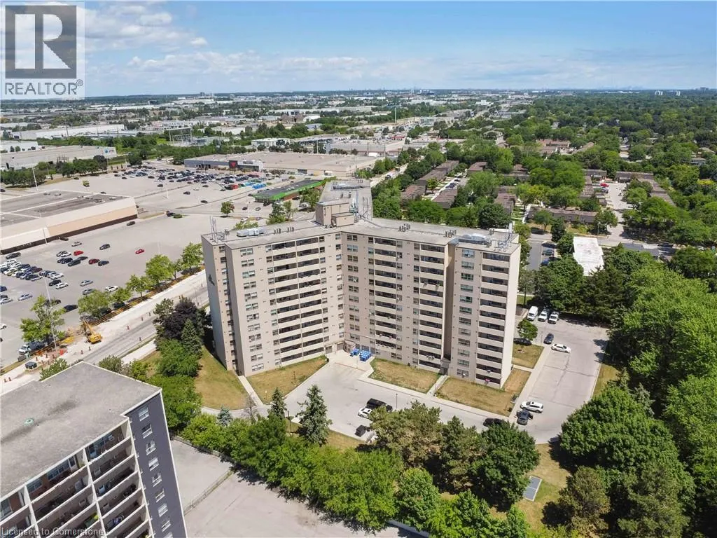 700 DYNES Road Unit# 1103, #1103