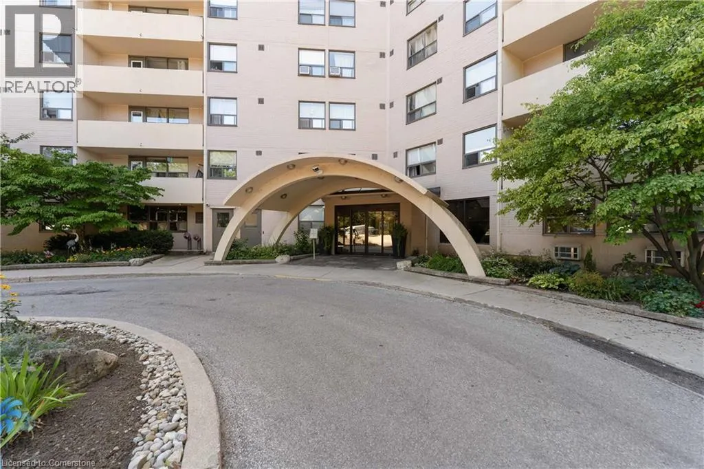 700 DYNES Road Unit# 1103, #1103