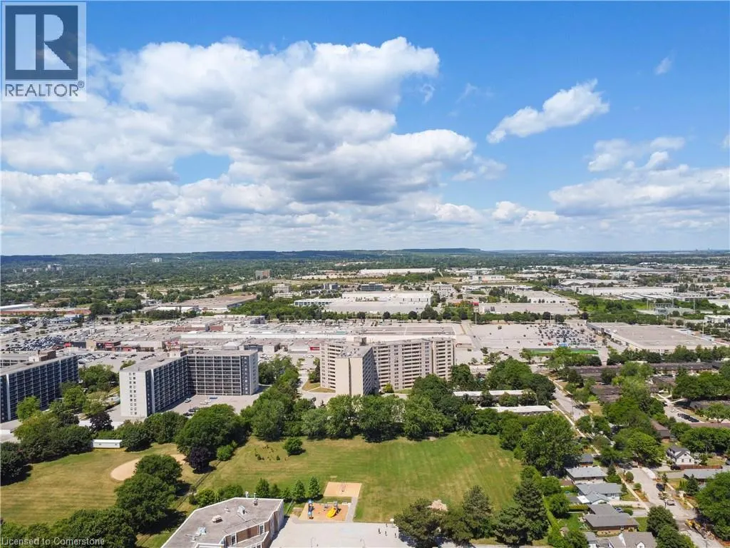 700 DYNES Road Unit# 1103, #1103