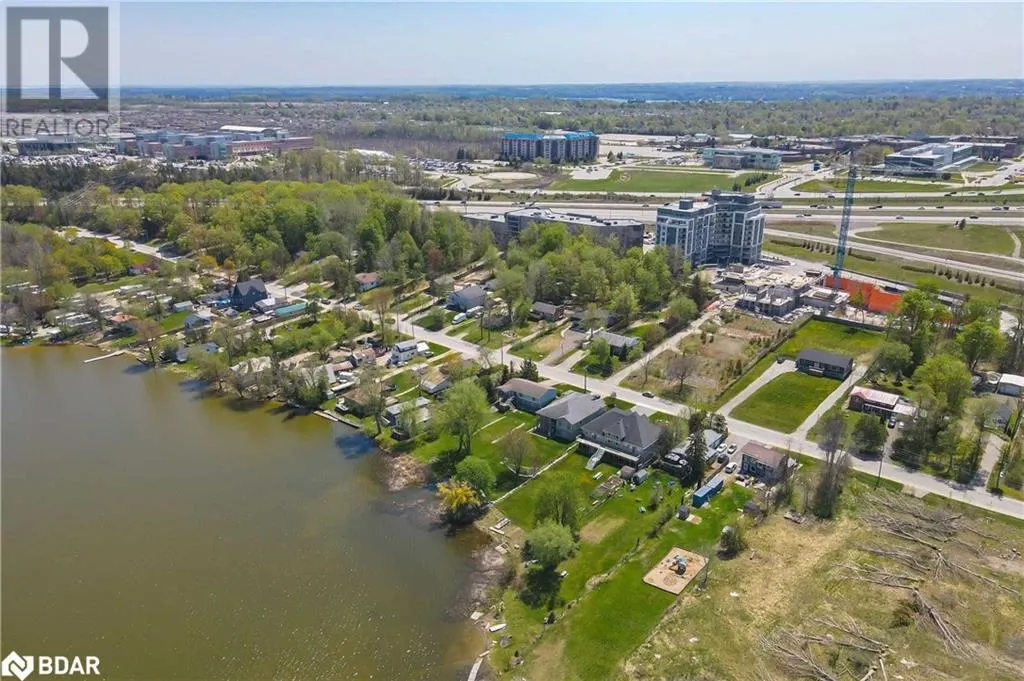 58 LAKESIDE Terrace Unit# 712, #712
