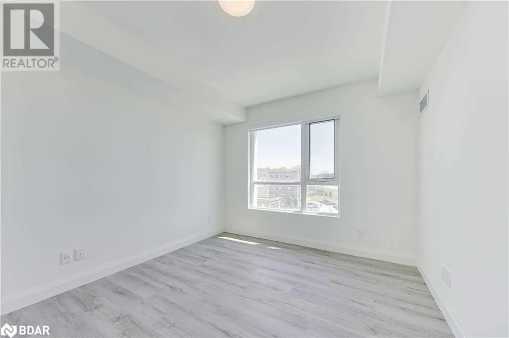 58 LAKESIDE Terrace Unit# 712, #712