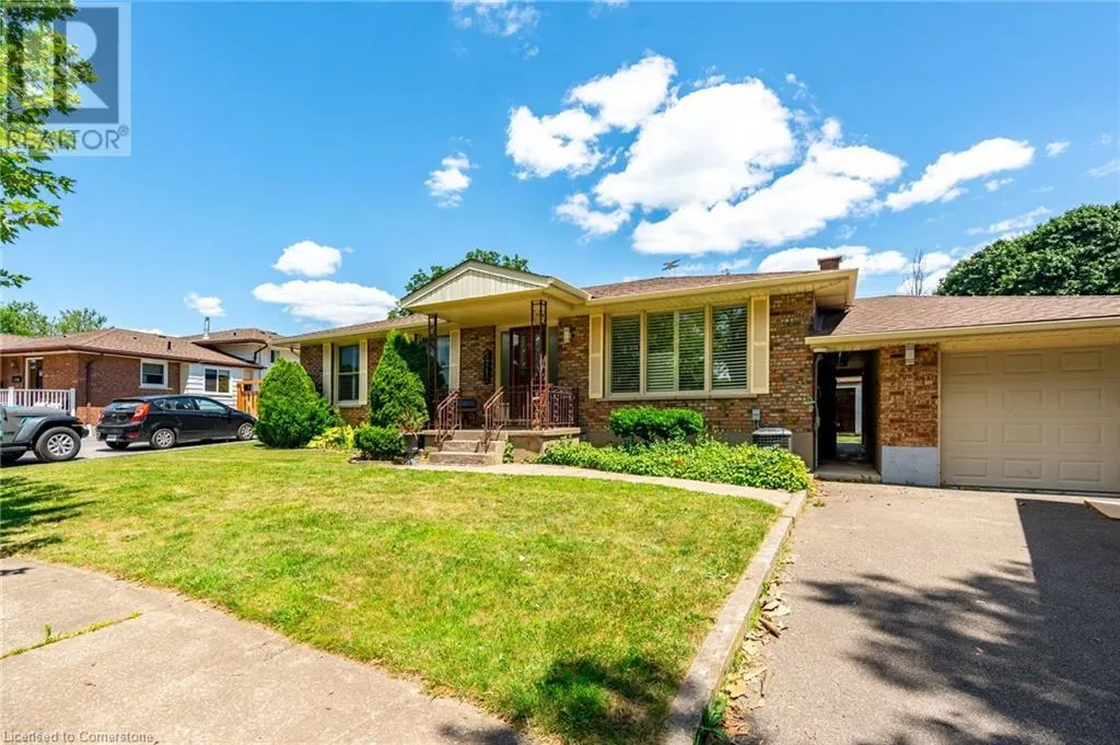 5712 SUNNYLEA Crescent