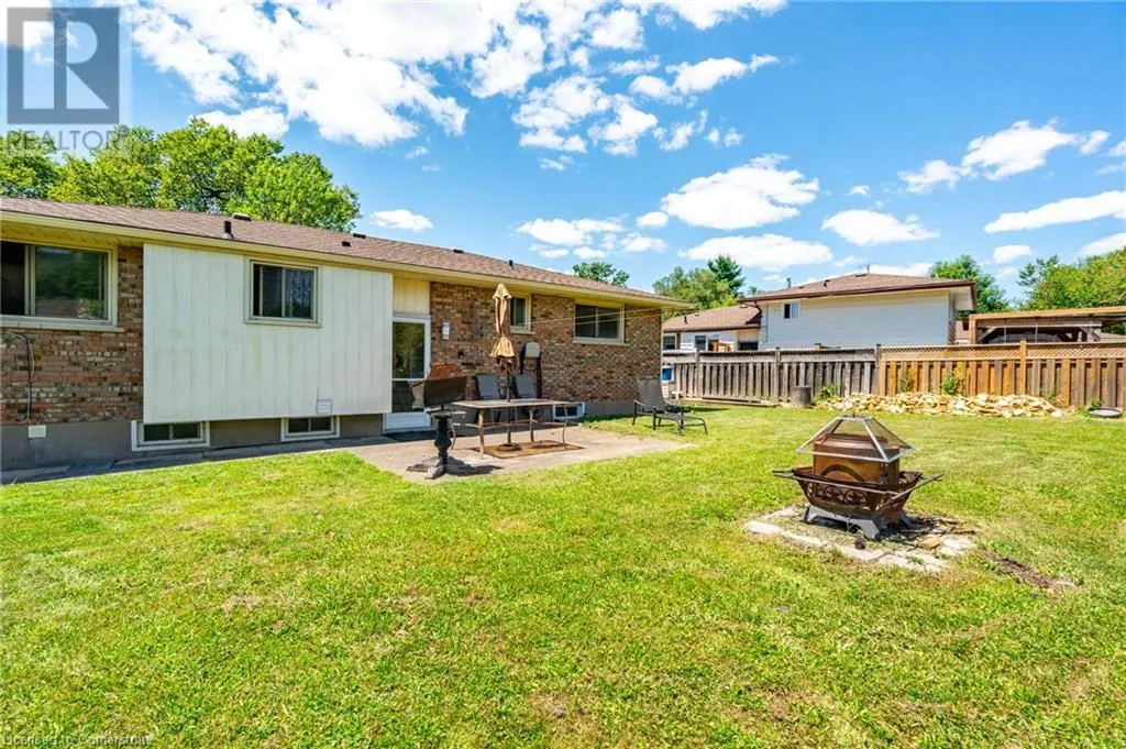 5712 SUNNYLEA Crescent