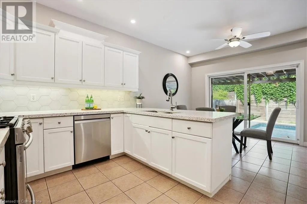 95 HEMLOCK Way