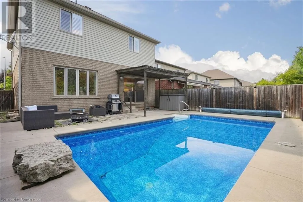 95 HEMLOCK Way