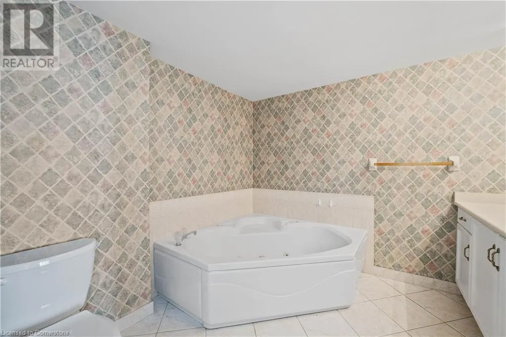 162 MARTINDALE Road Unit# 605, #605