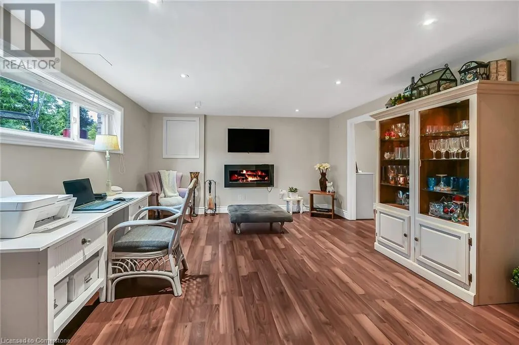 92 OSBORNE Crescent
