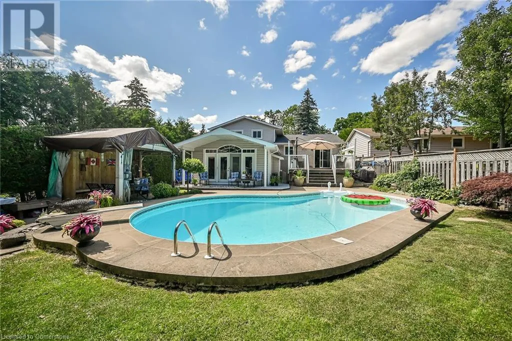 92 OSBORNE Crescent