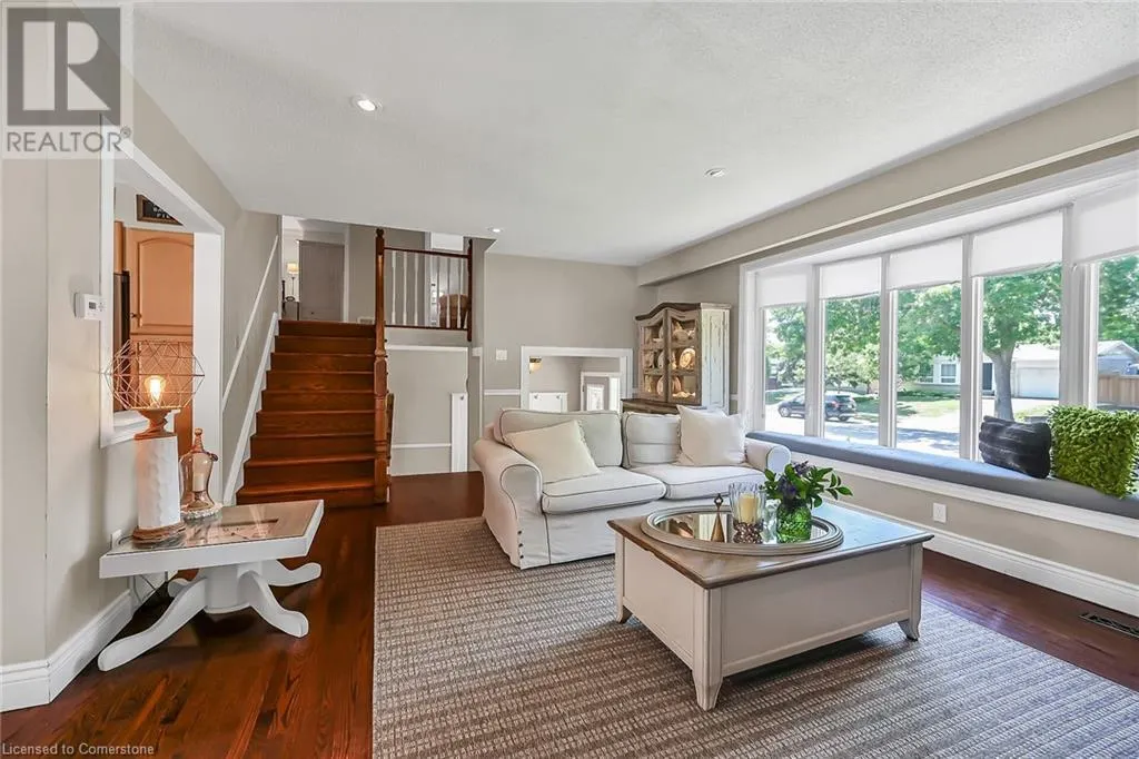 92 OSBORNE Crescent
