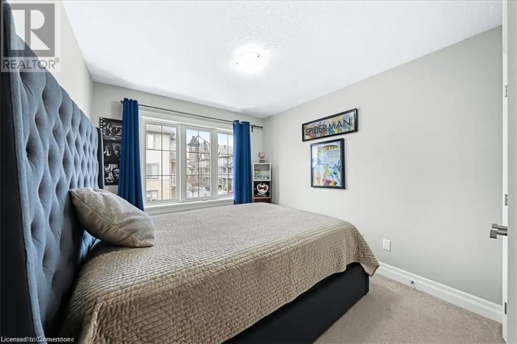 75 SOUTHSHORE Crescent