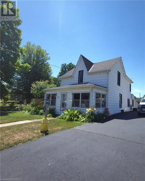 717 MAIN Street