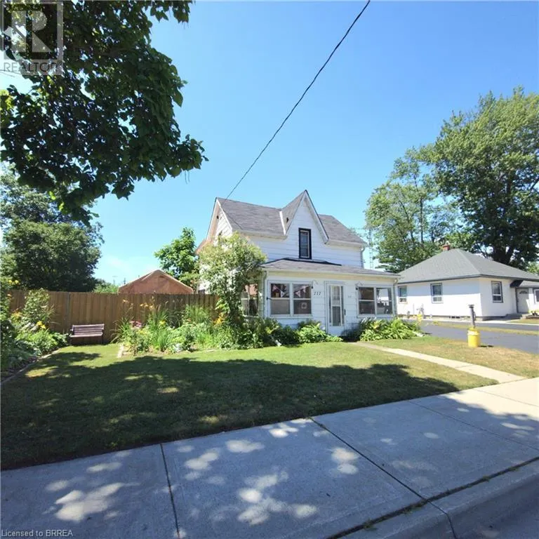 717 MAIN Street