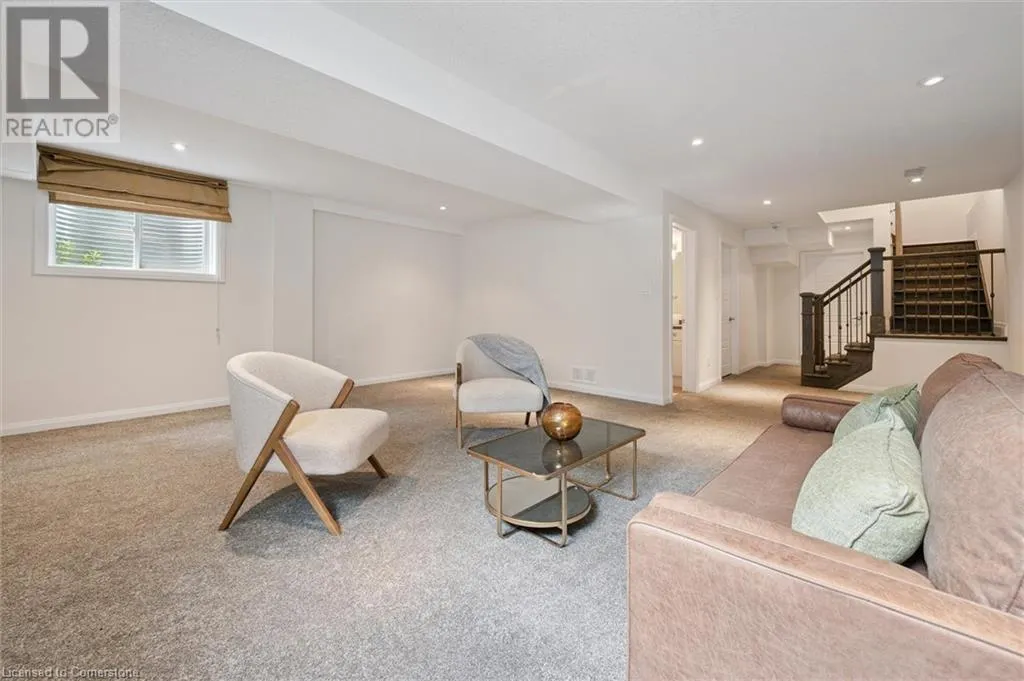 605 MONTPELLIER Drive Unit# B, #B