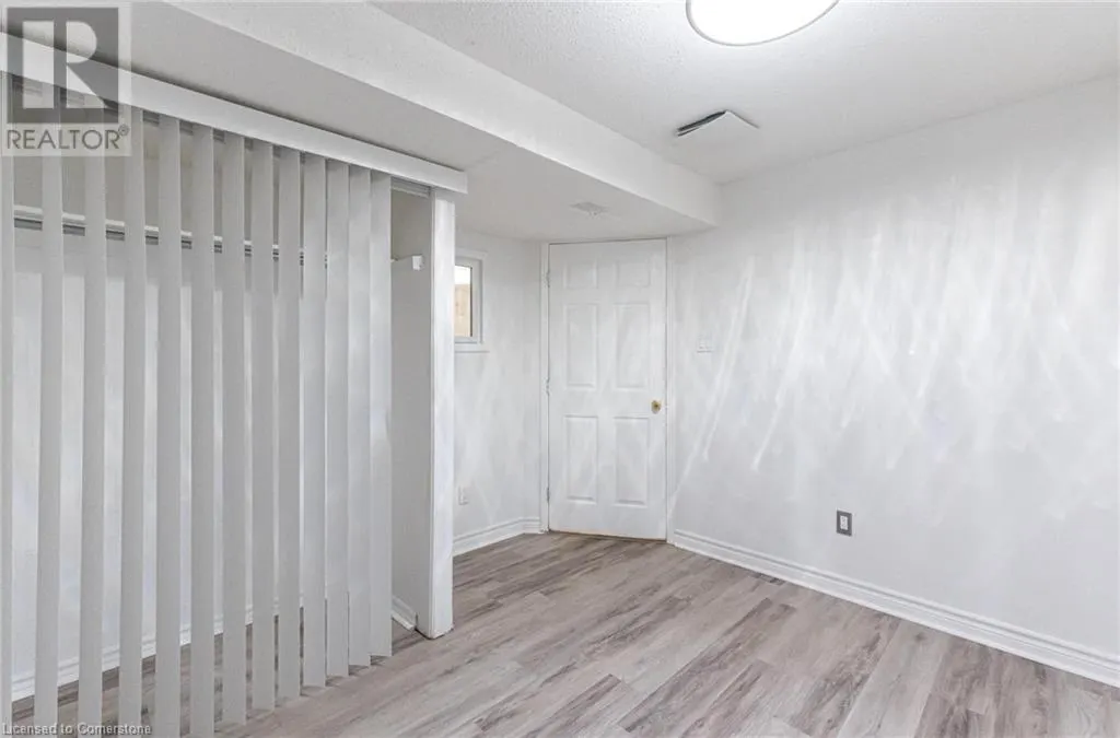 30 RICHVIEW Drive Unit# 2, #2