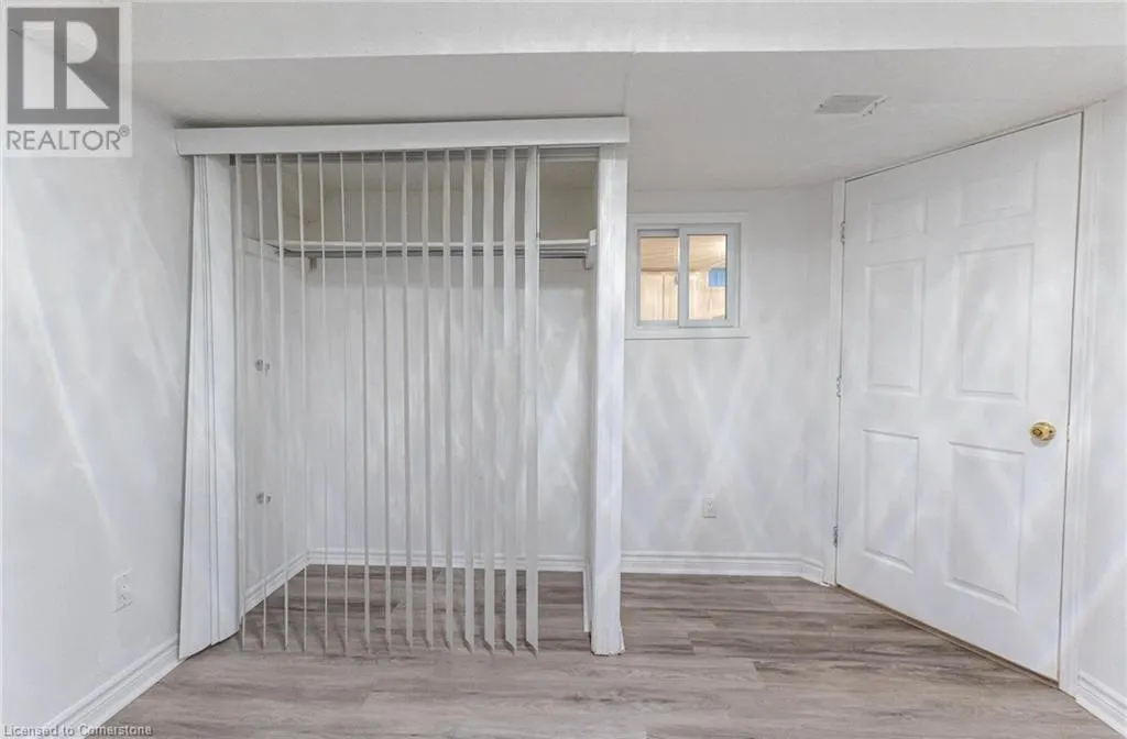 30 RICHVIEW Drive Unit# 2, #2