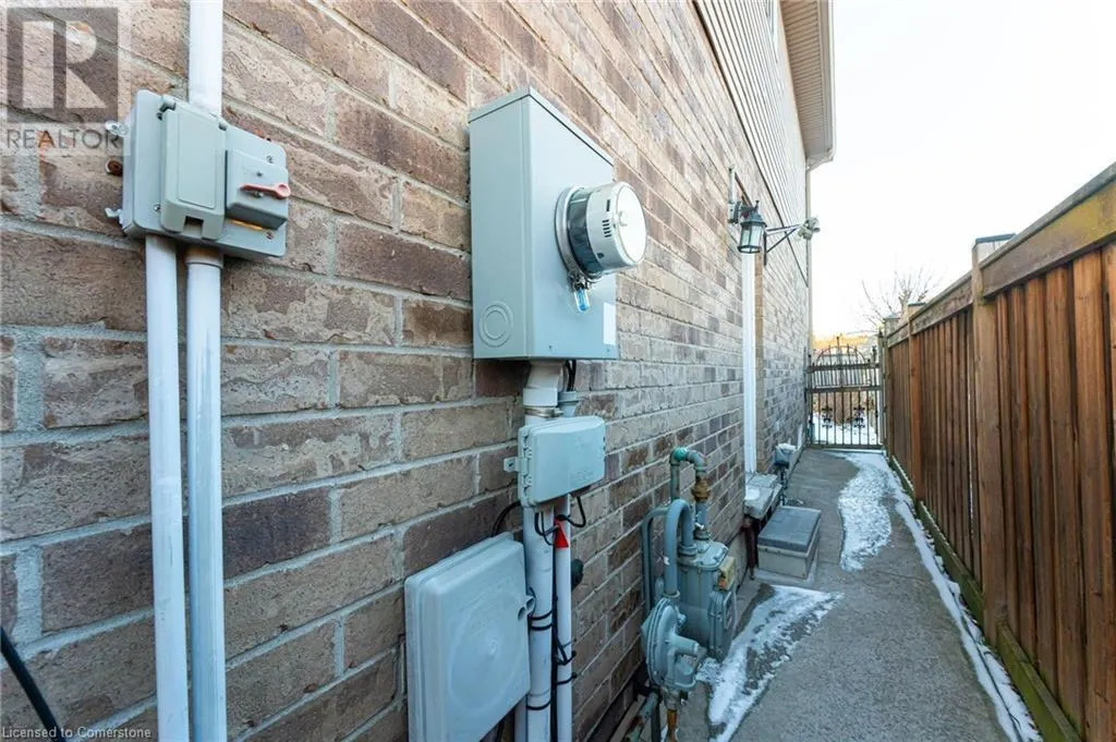 30 RICHVIEW Drive Unit# 2, #2