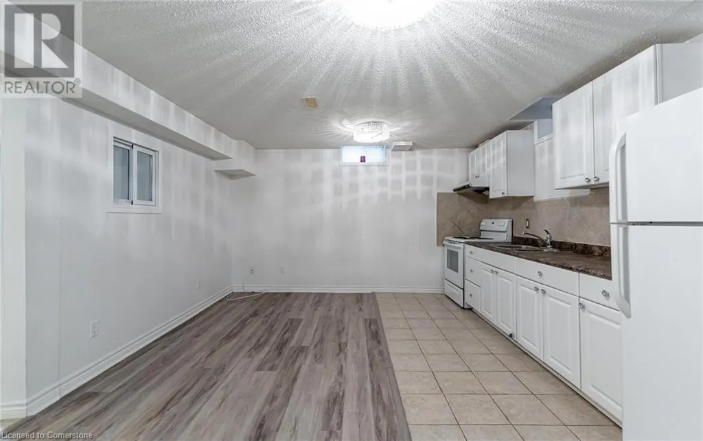 30 RICHVIEW Drive Unit# 2, #2