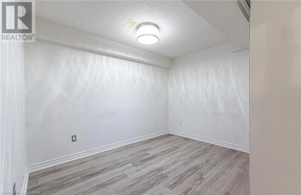 30 RICHVIEW Drive Unit# 2, #2