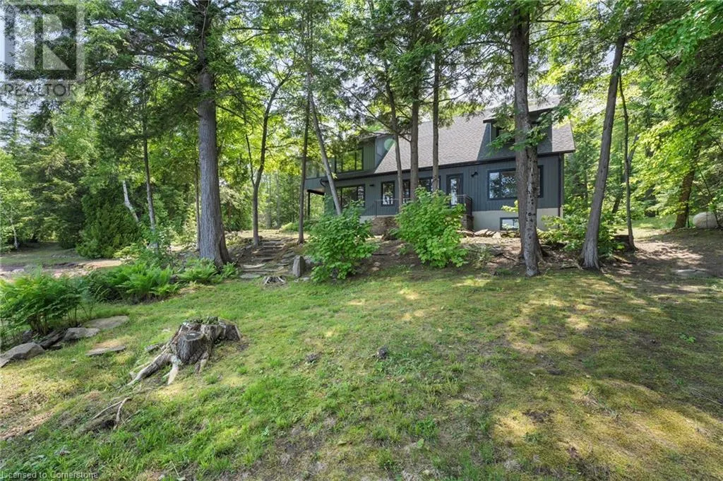 1009 SCOTTS BOATHOUSE Road