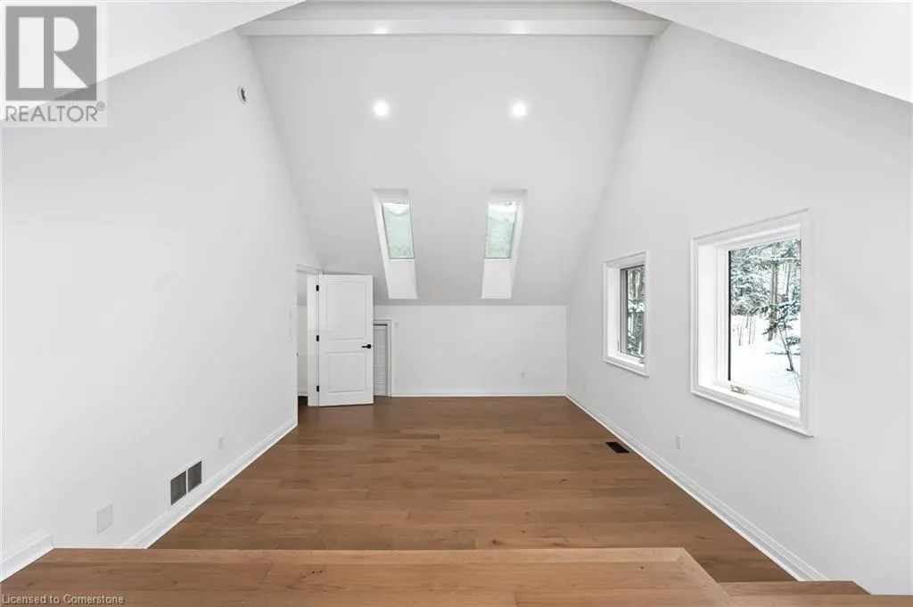 1009 SCOTTS BOATHOUSE Road