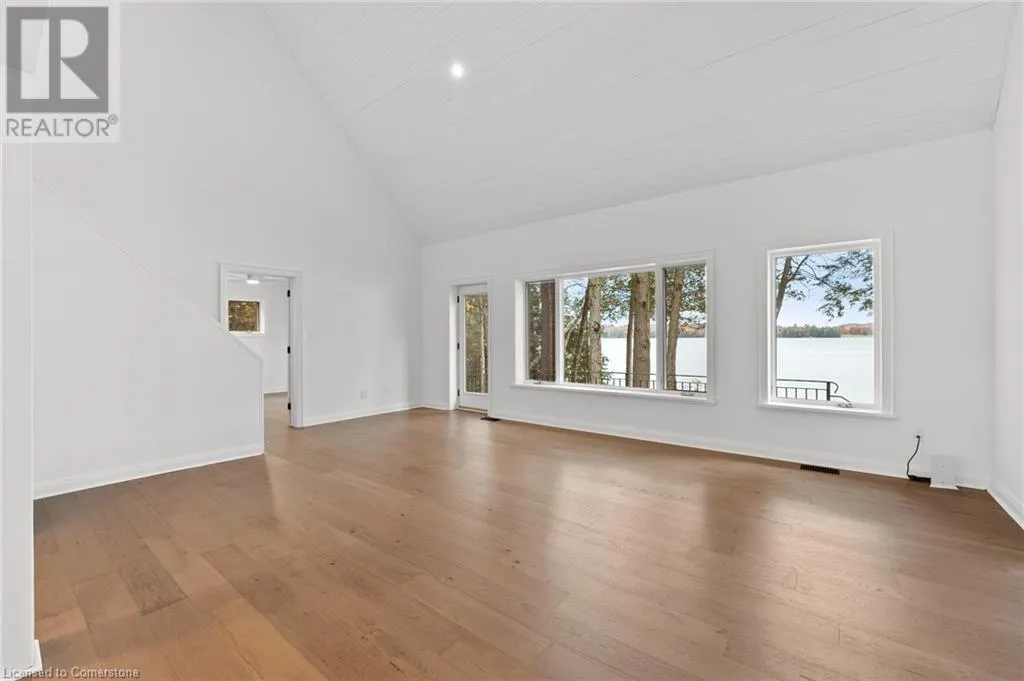 1009 SCOTTS BOATHOUSE Road