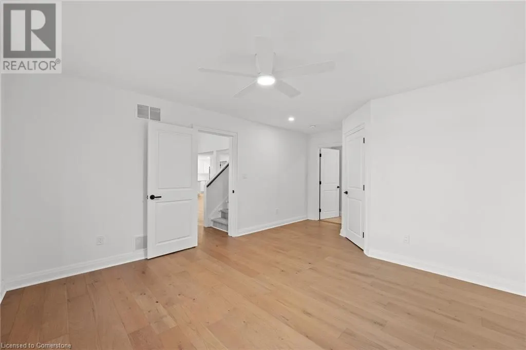 1009 SCOTTS BOATHOUSE Road