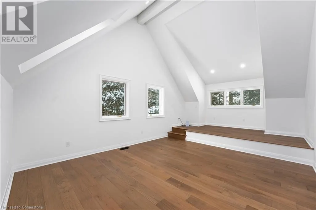 1009 SCOTTS BOATHOUSE Road