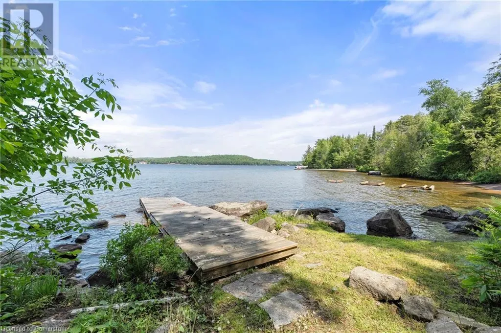 1009 SCOTTS BOATHOUSE Road