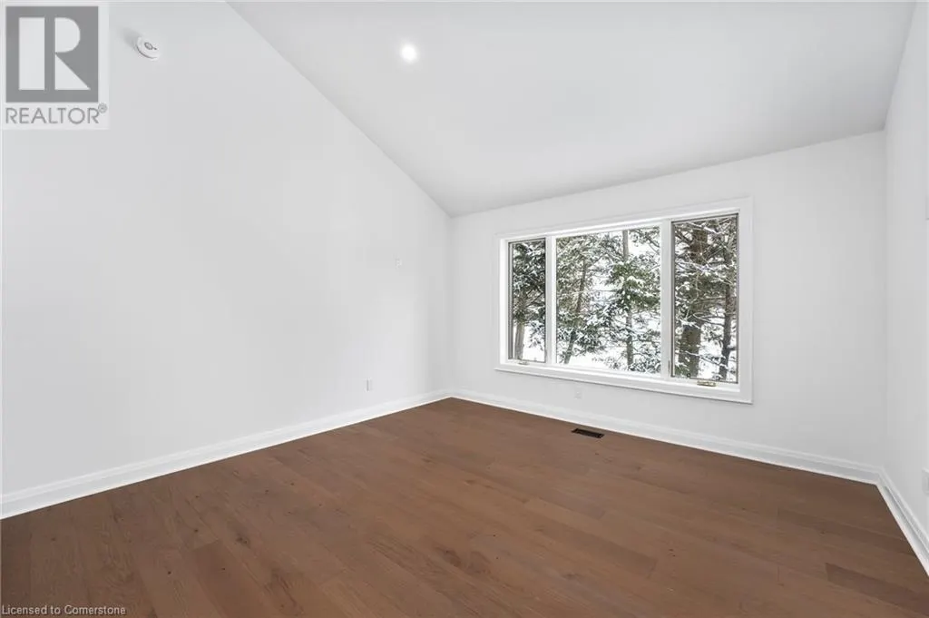 1009 SCOTTS BOATHOUSE Road