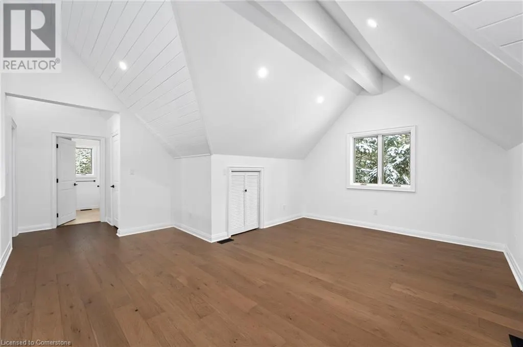1009 SCOTTS BOATHOUSE Road