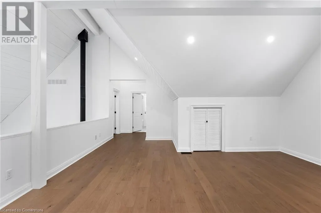 1009 SCOTTS BOATHOUSE Road