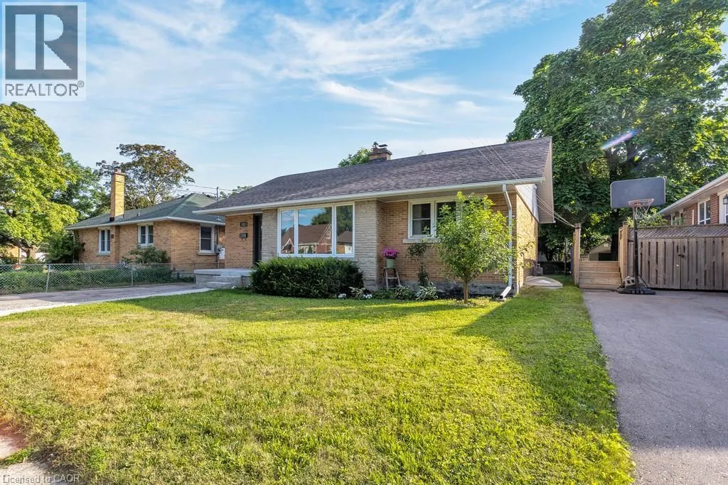 196 PATRICIA Avenue
