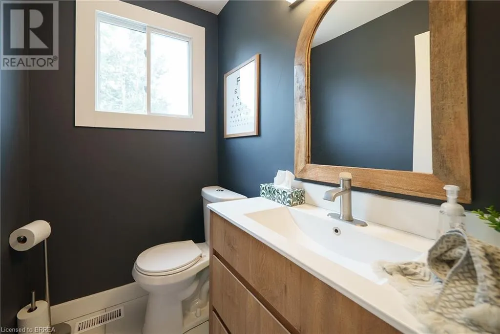 41 WESTBRIER Knoll