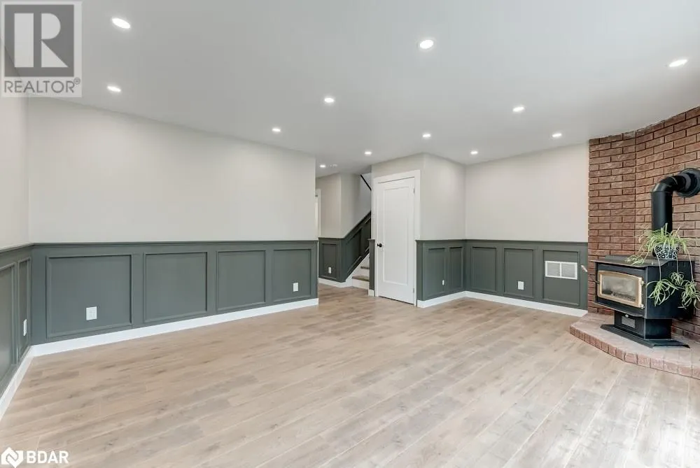 2252 RICHARD Street
