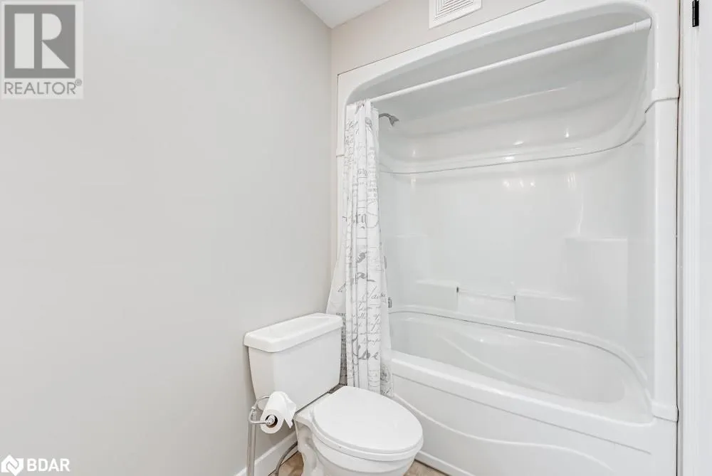 2252 RICHARD Street