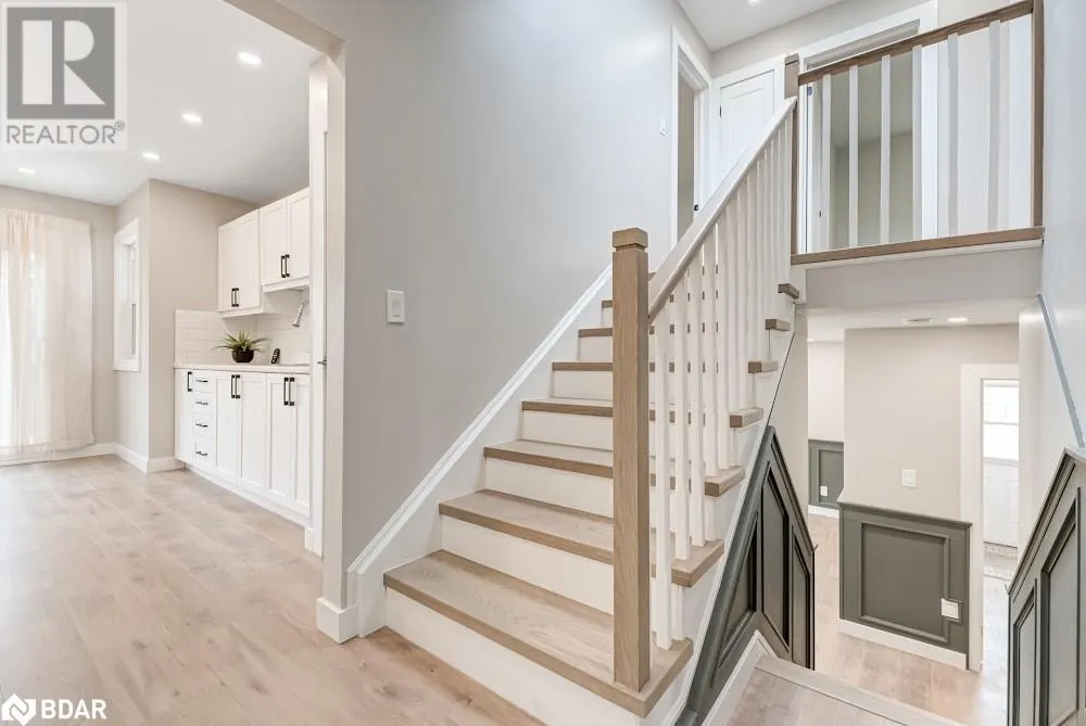 2252 RICHARD Street