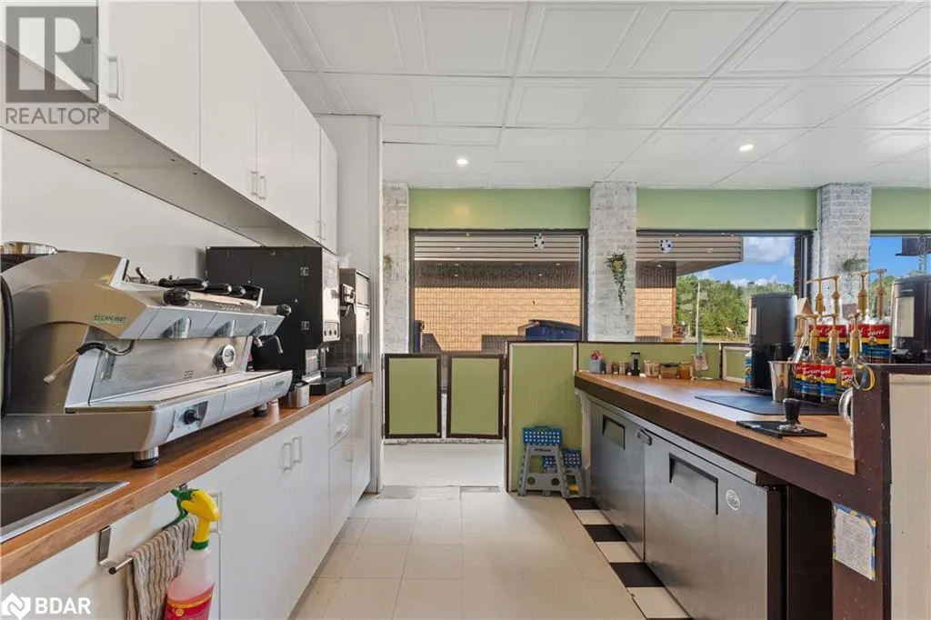 4 MASSEY Street Unit# 9, #9