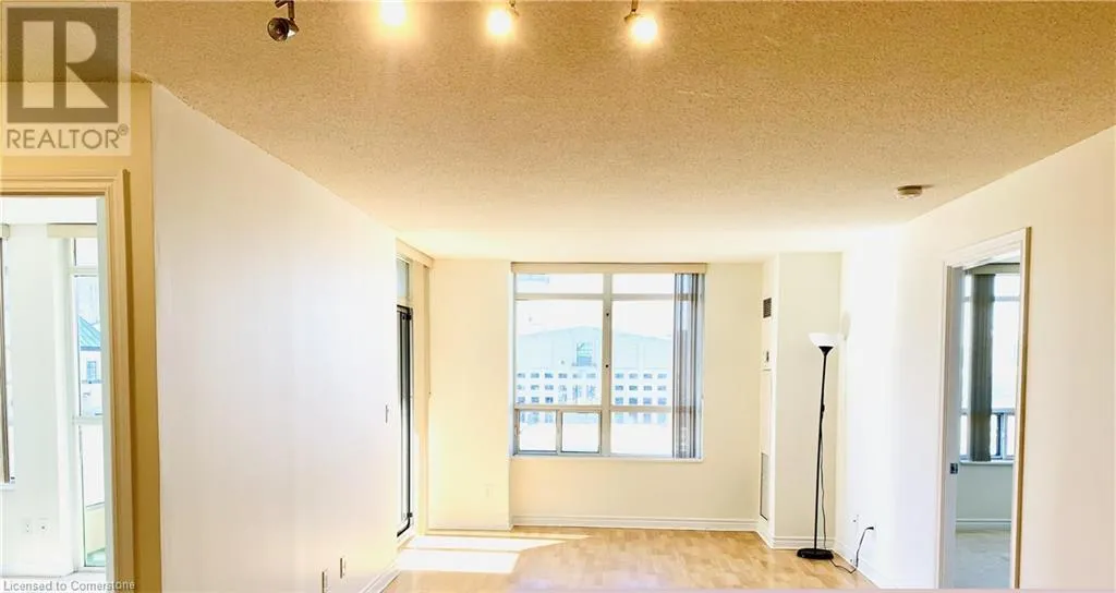 3888 DUKE OF YORK Boulevard Unit# 834, #834