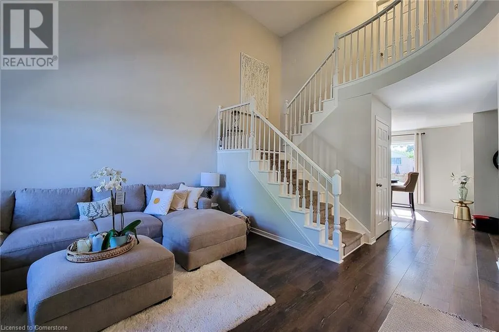 4532 GARDEN GATE Terrace