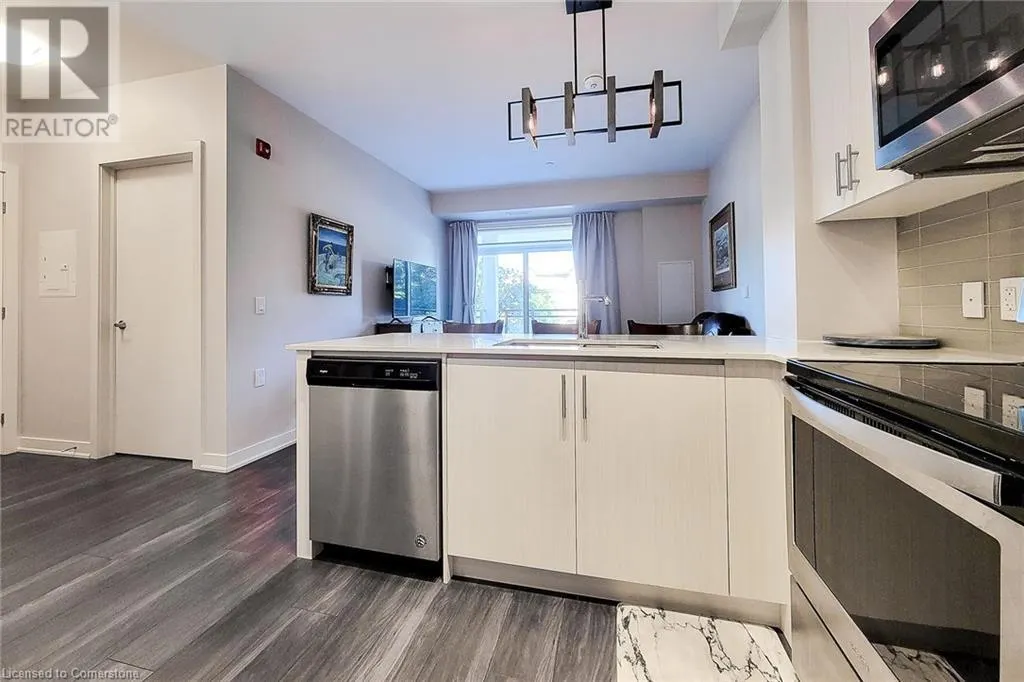 320 PLAINS Road Unit# 212, #212