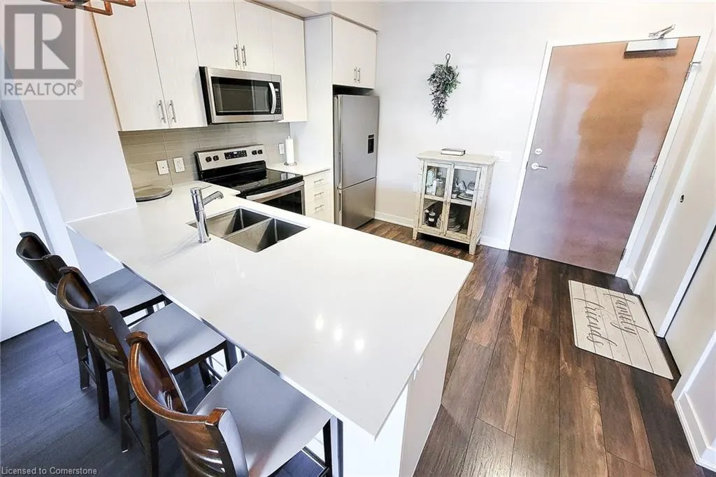 320 PLAINS Road Unit# 212, #212
