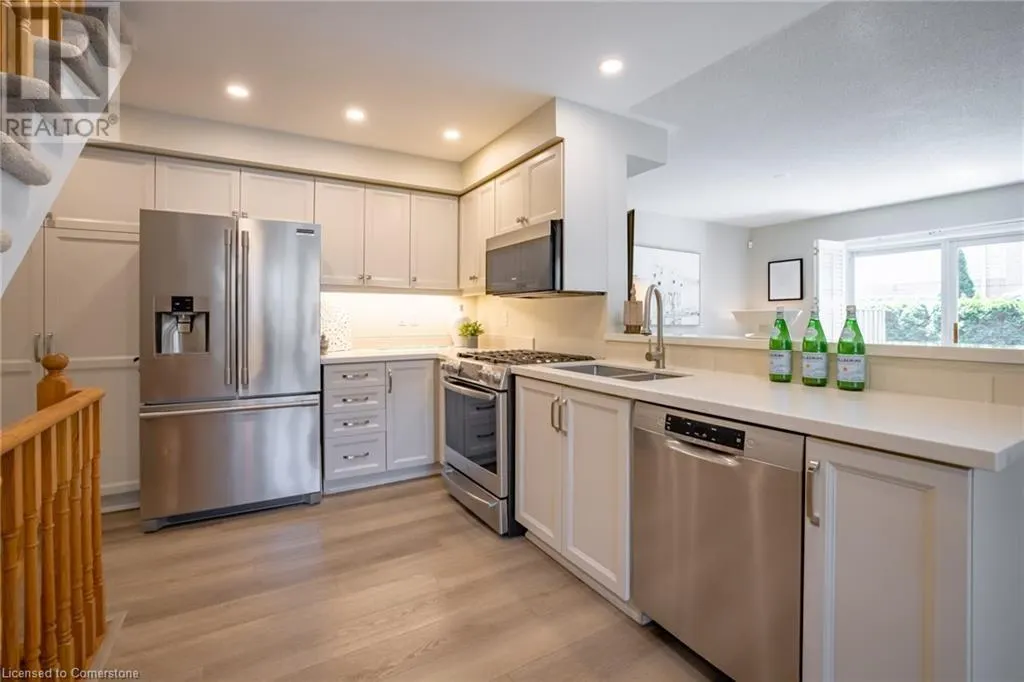 1050 GRAND Boulevard Unit# 11, #11